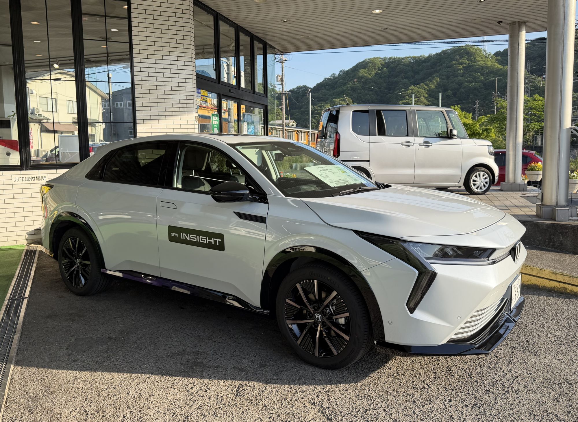 新型EV『INSIGHT』！