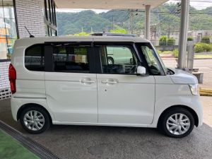 N-BOX